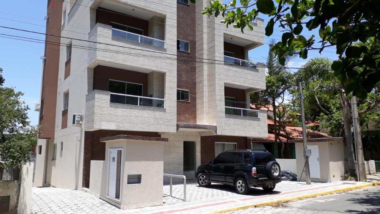 Residencial Aron Weise Apartment Bombinhas Exterior photo